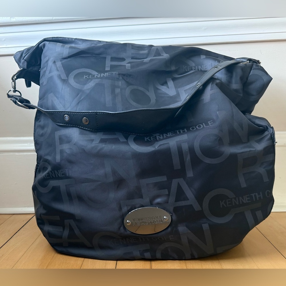 Kenneth Cole Reaction | Black Logo Tote | Like New - Picture 1 of 5
